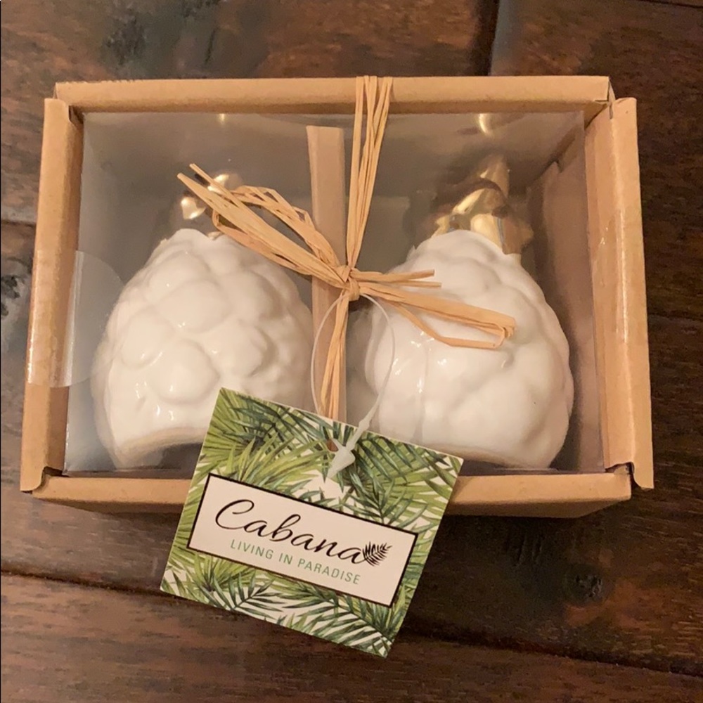 Cabana Gold Crown Pineapple Salt & Pepper Shakers